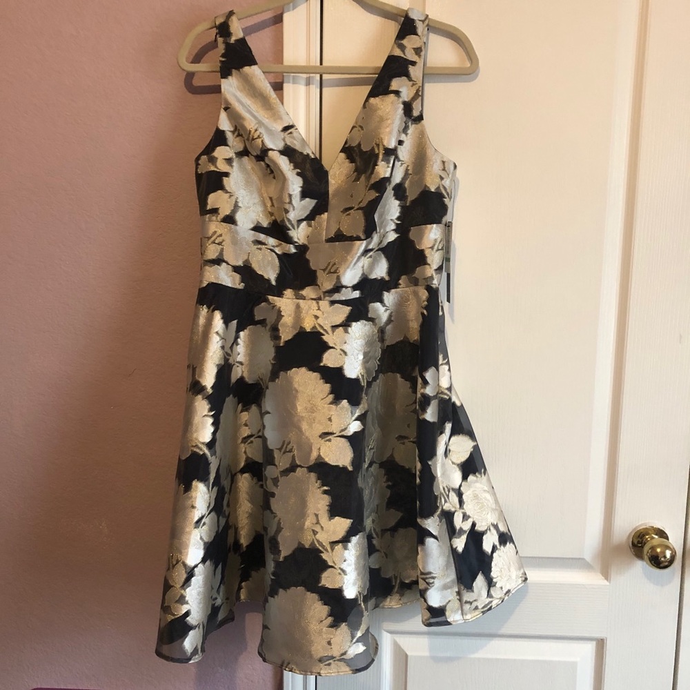 Brand new Nicole Miller party dress